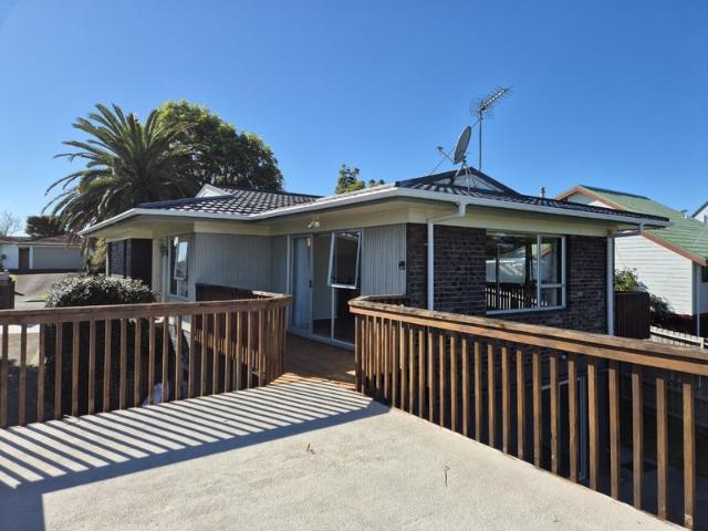 red beach, 4 bedrooms