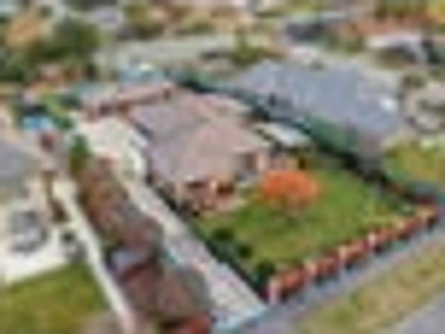 Red Brick Charm with Dual Dwelling Appeal