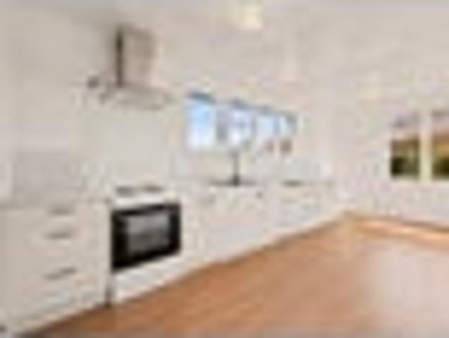 Red Brick Classic with Double Garage
