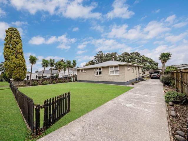 red hill, 3 bedrooms