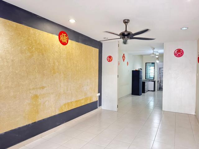 Redang Lakeview GG 22x70sf Double Storey Taman Molek GOOD Condition