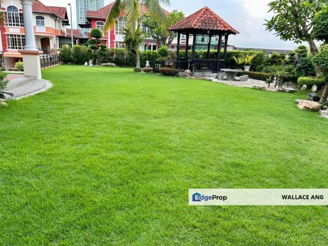 Redang Villa @ Jalan Redang | 3 Storey Semi D Corner | 6,770sqft Land | 6Bed 5Bath | | Fully Renovated | Gated & Guarded