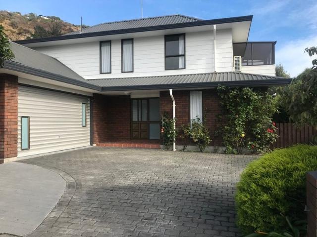 redcliffs, 3 bedrooms