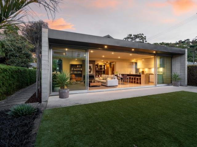 redcliffs, 3 bedrooms