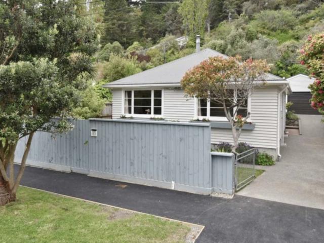 redcliffs, 3 bedrooms