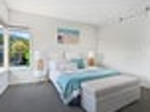 Redcliffs, 2 bedrooms, $620 pw