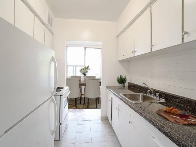 Redhill Tower Studio Apartment for Rent at 355 Melvin Ave, Hamilton, ON L8H 2K9 McQuesten West