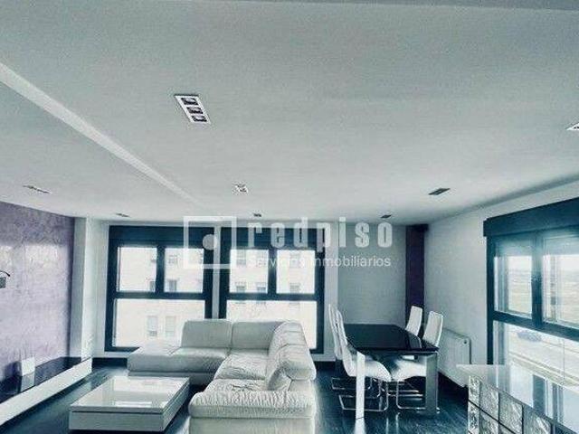 REDPISO NUEVO ENSANCHE SUR VENDE