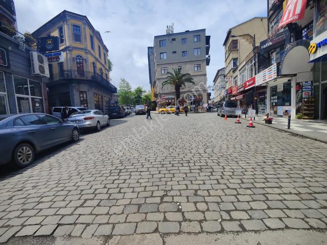 Redstone Şana'dan Meydan'da İçi Özel Yapım Kiralık 3+1 Daire