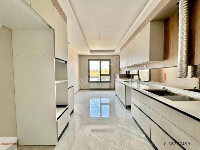 Redstone Castle Yenimahalle Etimesgut Eryaman Satılık 4+1 Daire