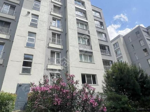 Redstone kiptaş Sefaköy De En Güzel Konum 3+1 Keyifli Daire