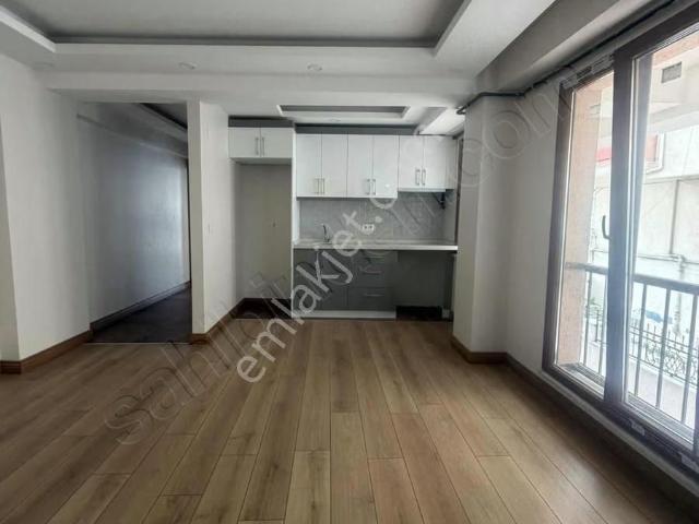 Redstone marmarayın Yanında Sıfır 1+1 Daire