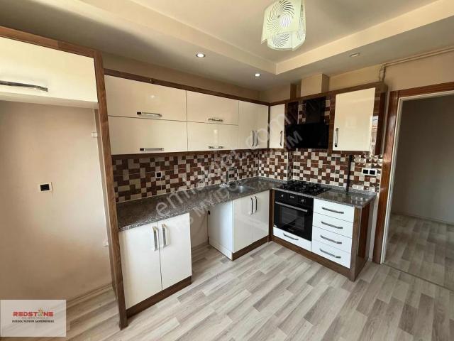 Redstone Myidolden Çakmak'da Kiralık Daire