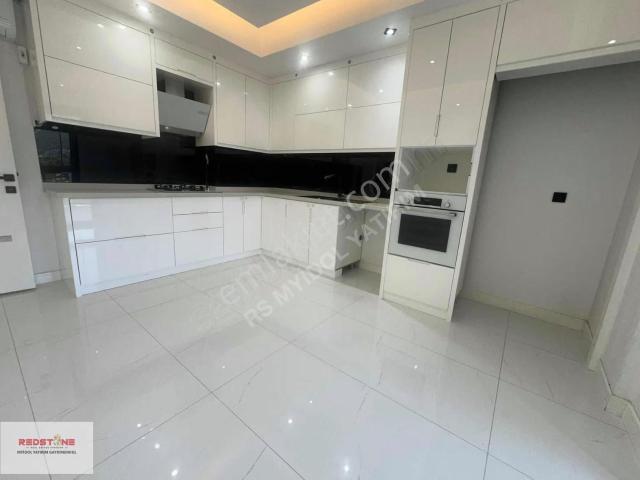 Redstone Myidol'den Bağbaşında 3+1 Mükemmel Kiralık Daire
