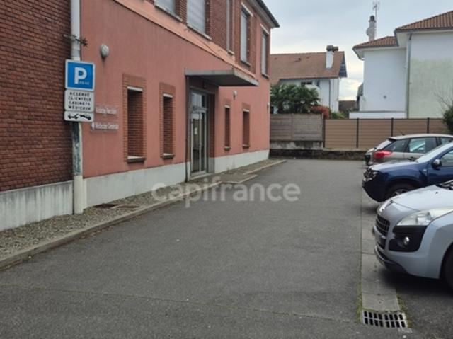 Réelle Opportunité en exclusivité – Baisse de Prix ! Locaux / Bureaux à Tarbes