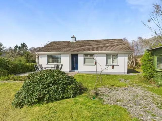 Reen Upper, Kenmare, Co Kerry, V93KR13 is for sale