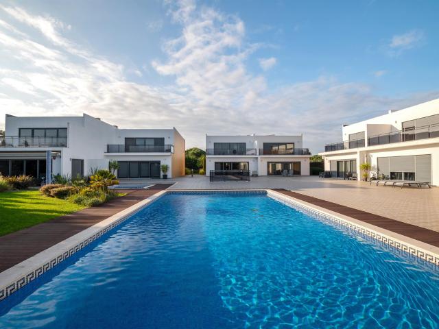 Refúgio Sereno: Moradia em Condominio no Magoito! 221m² São João das Lampas e de Terrugem