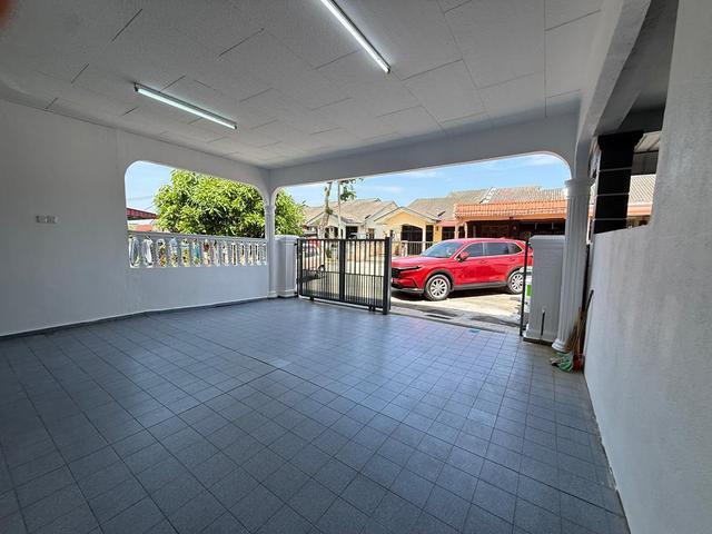 REFURNISH BARE UNIT 3 ROOM 1 Storey Terrace House Seri Duyong Semabok