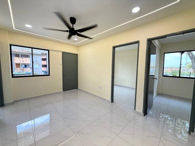 Refurbish renovated Flat Geharu Taman Rinting level 1
