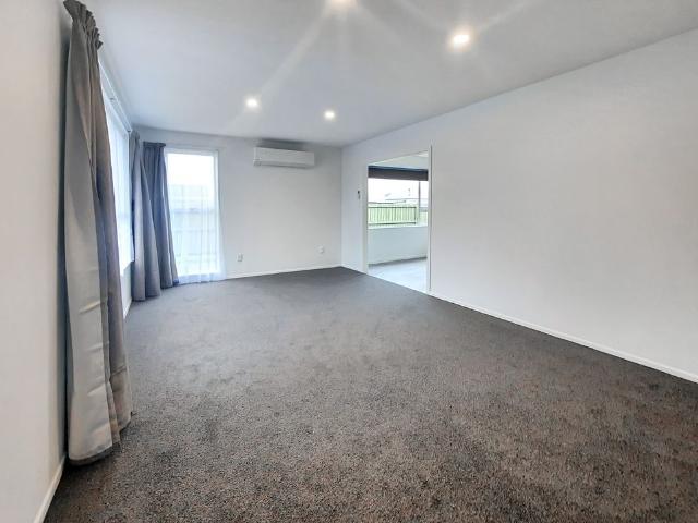 Refurbished 2 Bedroom Home