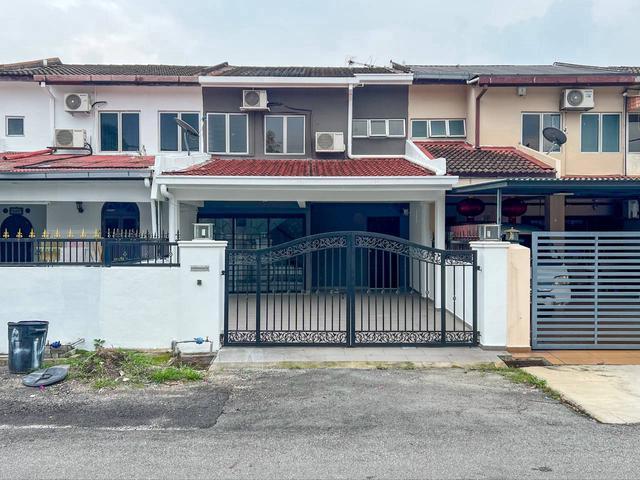 REFURBISHED Taman Serdang Raya Seri Kembangan Double Storey