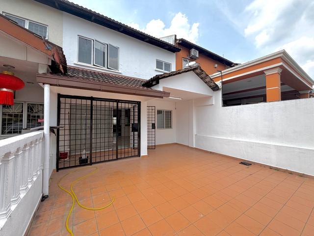 REFURBISHED TERMURAHDouble Storey Terrace Taman Impian Indah