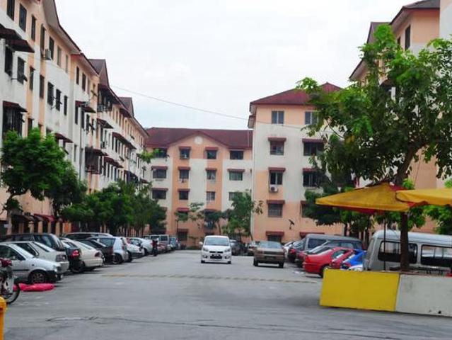 Refurbished Unit Apartment Idaman Damansara for Sale
