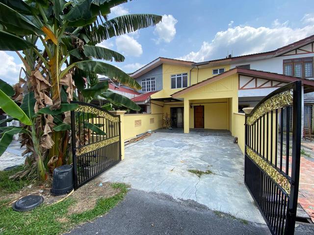 REFURBISHED UNIT 2Sty Terrace House Jalan Kemboja Bukit Sentosa