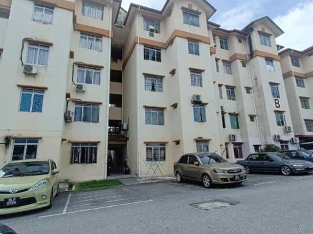 Refurbished apartment Taman bukit inai Pajam Nilai
