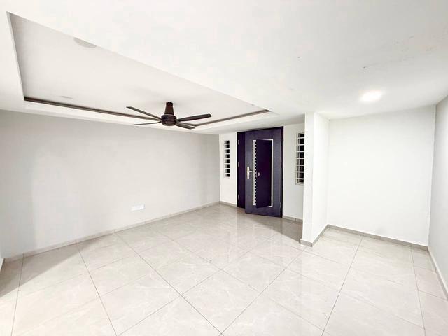 REFURBISHED CANTIK 25 Storey unit at PJS 6 PJS Selatan PJ