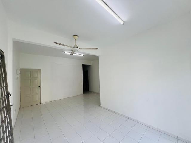 Refurbished Cheng Ria Ground Floor Apartment Malim Pulau Gadong