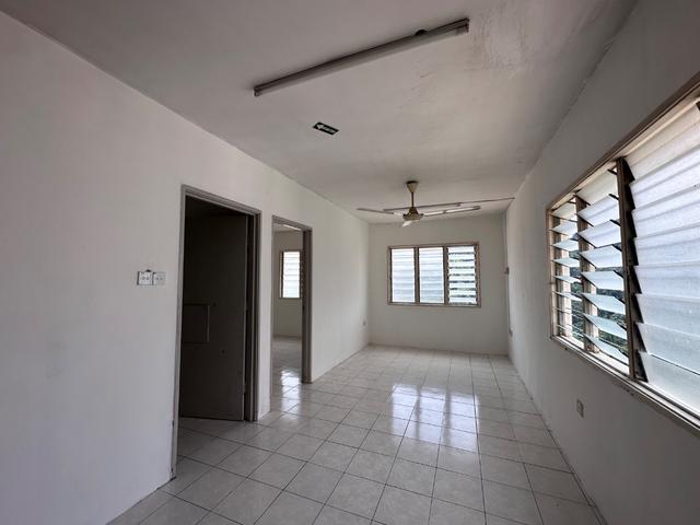 Refurbished corner unit apartment at Flora Damansara