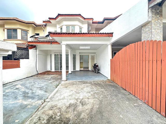 REFURBISHED Double Storey Jln Paladium Seksyen 7 Shah Alam Selangor