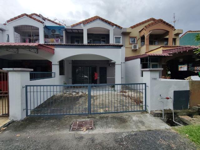 Refurbished Double Storey Taman Bukit Coral Sikamat Seremban