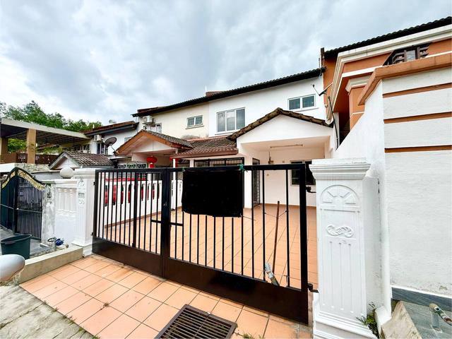 REFURBISHED Double Storey Taman Impian Indah Sungai Buloh