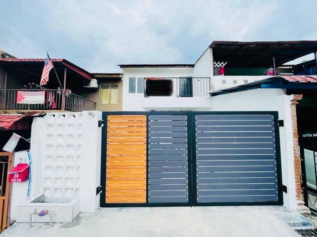 REFURBISHED Double Storey Terrace Taman Tasik Jaya Senawang