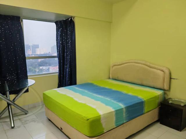 REFURBISHED Ivory Plaza Full Furnished Well MAINTAINED NEAR USM