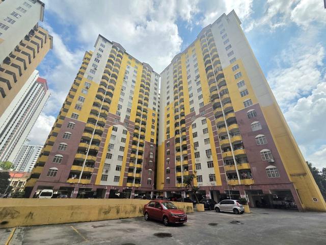 Refurbished Low Level Near Main Entrance Suitable for Investment
