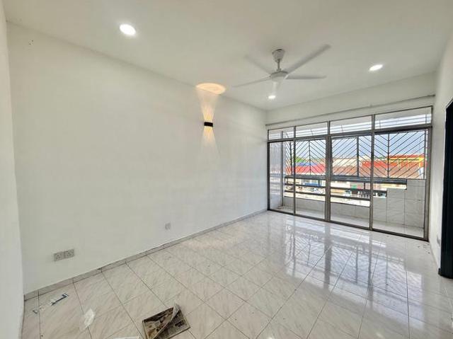 REFURBISHED Malim Jaya Flat Hot Area bachang melaka