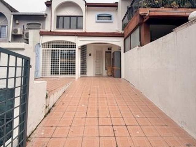 REFURSBIHED Double Storey Terrace Seksyen 5 Wangsa Maju KL