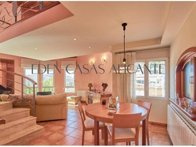 REF. 01487 Casa unifamiliar en Busot