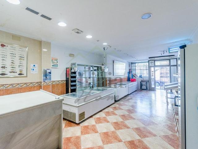 Ref. 04383. Local comercial en venta con excelente ubicación, en Riba roja de Turia Valencia