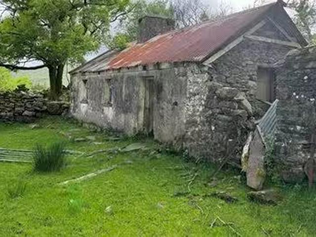 Ref 1224 Old Cottage, Gortdirragh, Glencar, Glenbeigh, Kerry.
