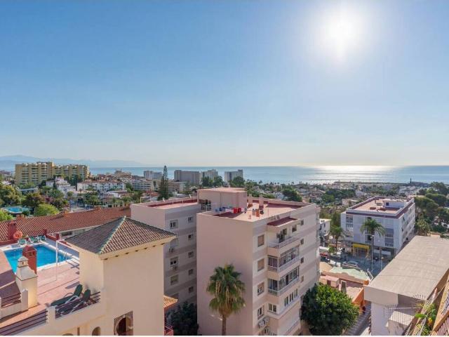 REF. 1236 ATICO 4 DORMITORIOS CON VISTAS AL MAR EN BENALMADENA COSTA