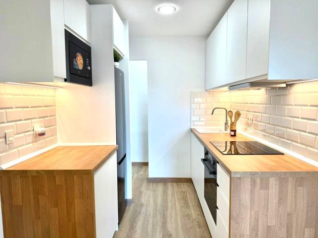 REF. 1238 2 DORMITORIOS ARROYO DE LA MIEL CENTRO CON PISCINA