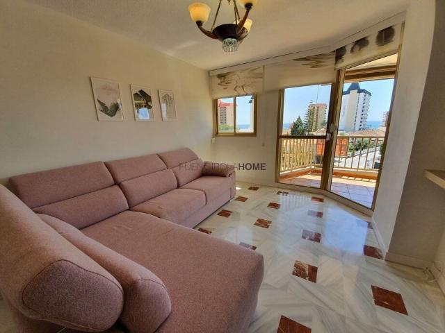 Ref 15269 – * Long Term Rental * Magnificent apartment with lots of natural light 300 meters from the sea!