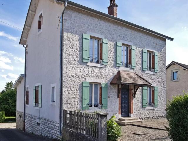 Réf 19352Fb Dole Si vous cherchez une grande maison de f. 191m² Dole