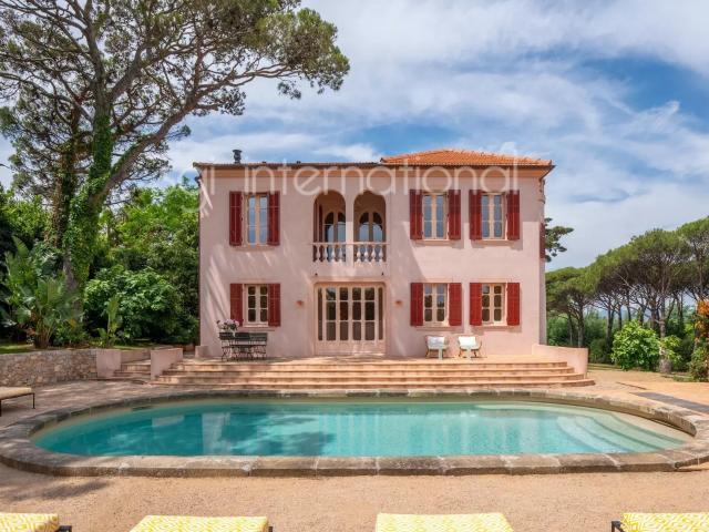 Ref 2255 Saint Tropez Élégante Bastide Rénovée 223m² Saint Tropez