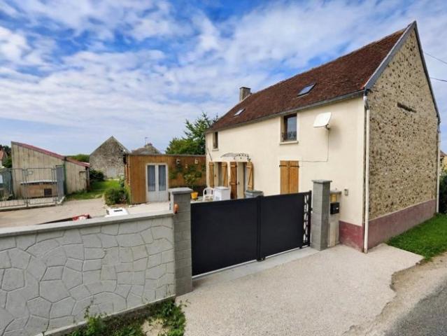 Réf 2275 – Maison meulière • 3 chambres + jardin et dépendances