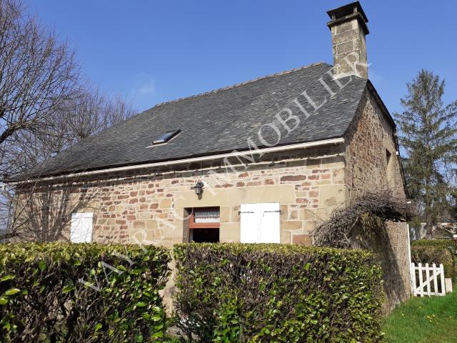 Réf 2724 M04032 Maison de Bourg 6 pièces 4 chambres